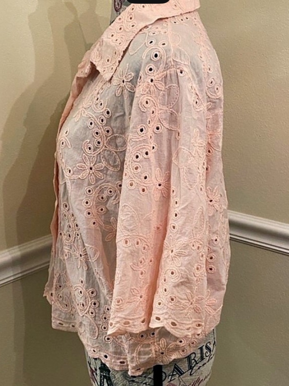 Astrid Made in Italy Pink Eyelet Embroidered Cotton Blouse Size L Floral - Picture 9 of 10